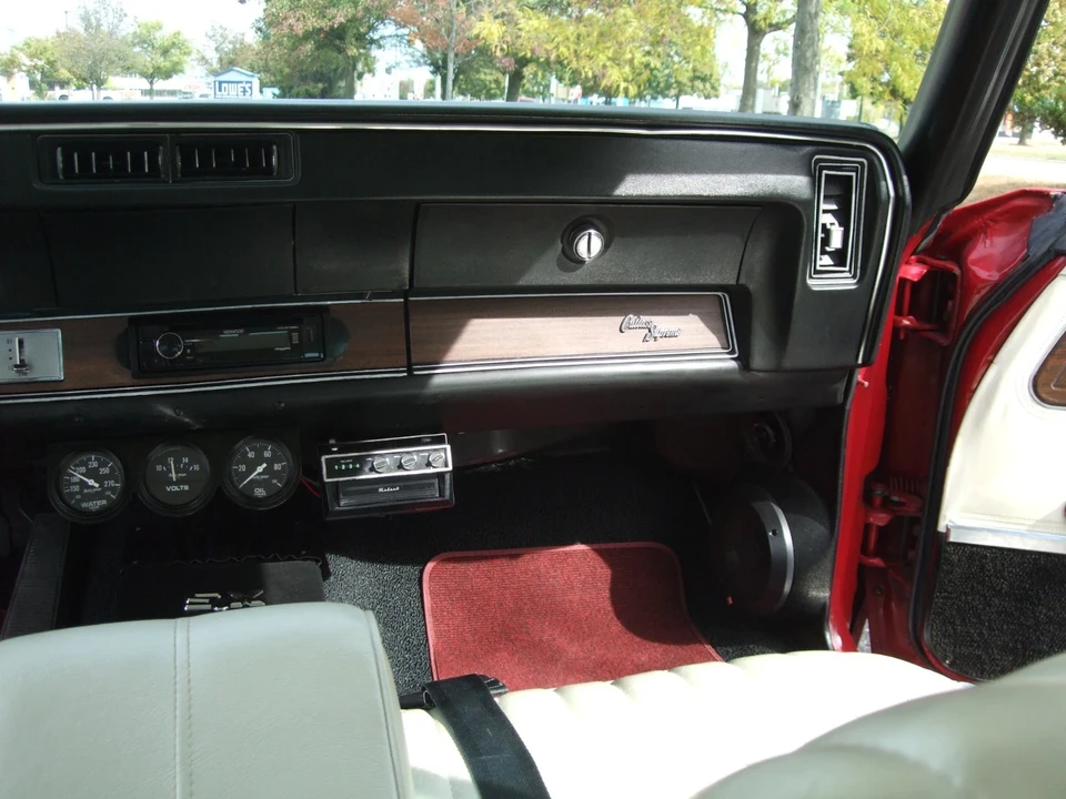 1971 Oldsmobile Cutlass 3rd Gen - Image 20 of 21