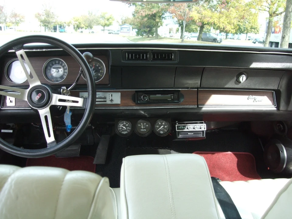 1971 Oldsmobile Cutlass 3rd Gen - Image 17 of 21