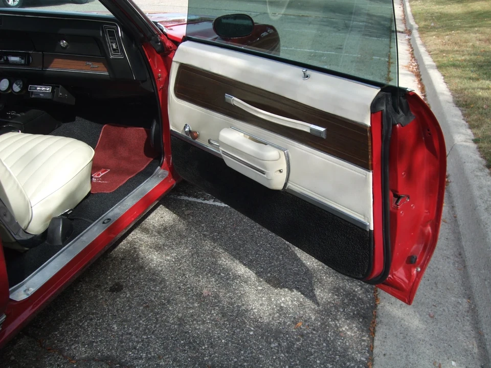 1971 Oldsmobile Cutlass 3rd Gen - Image 16 of 21