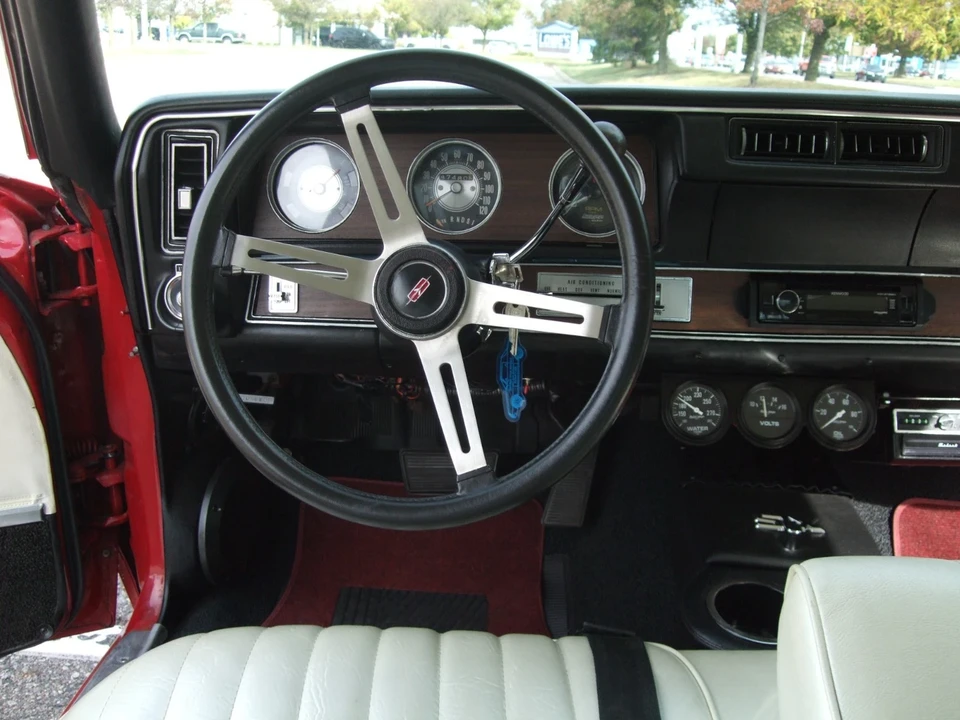 1971 Oldsmobile Cutlass 3rd Gen - Image 18 of 21