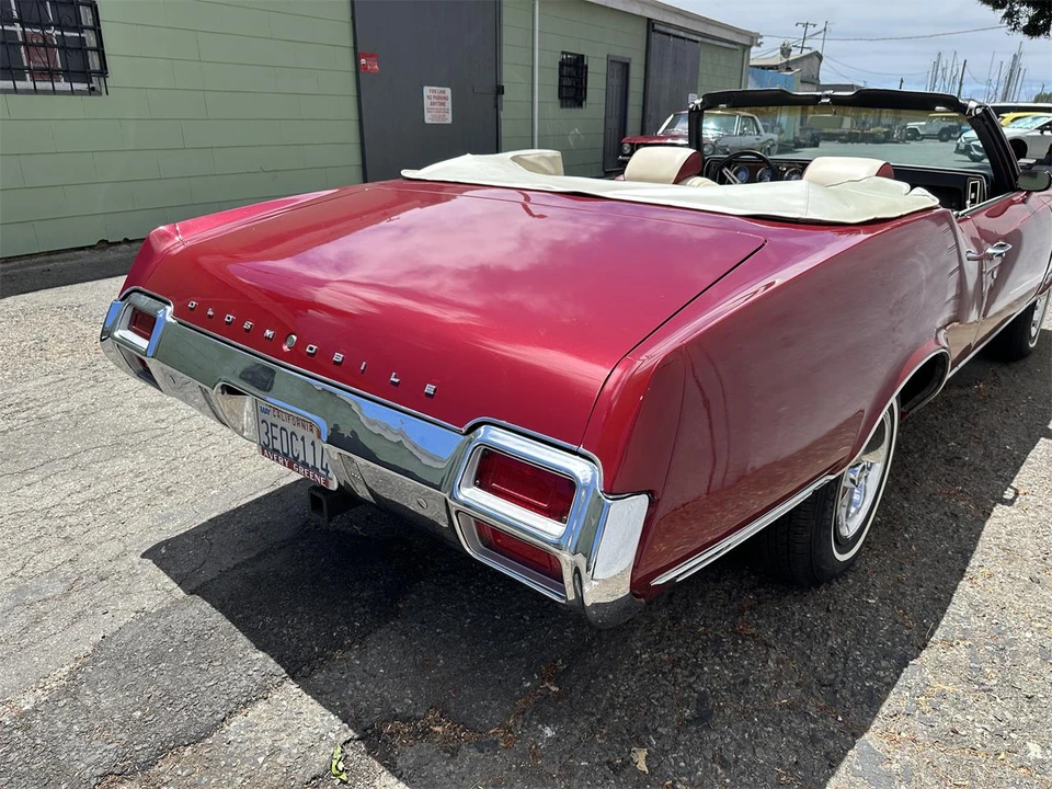 1971 Oldsmobile Cutlass Supreme - Image 27 of 31