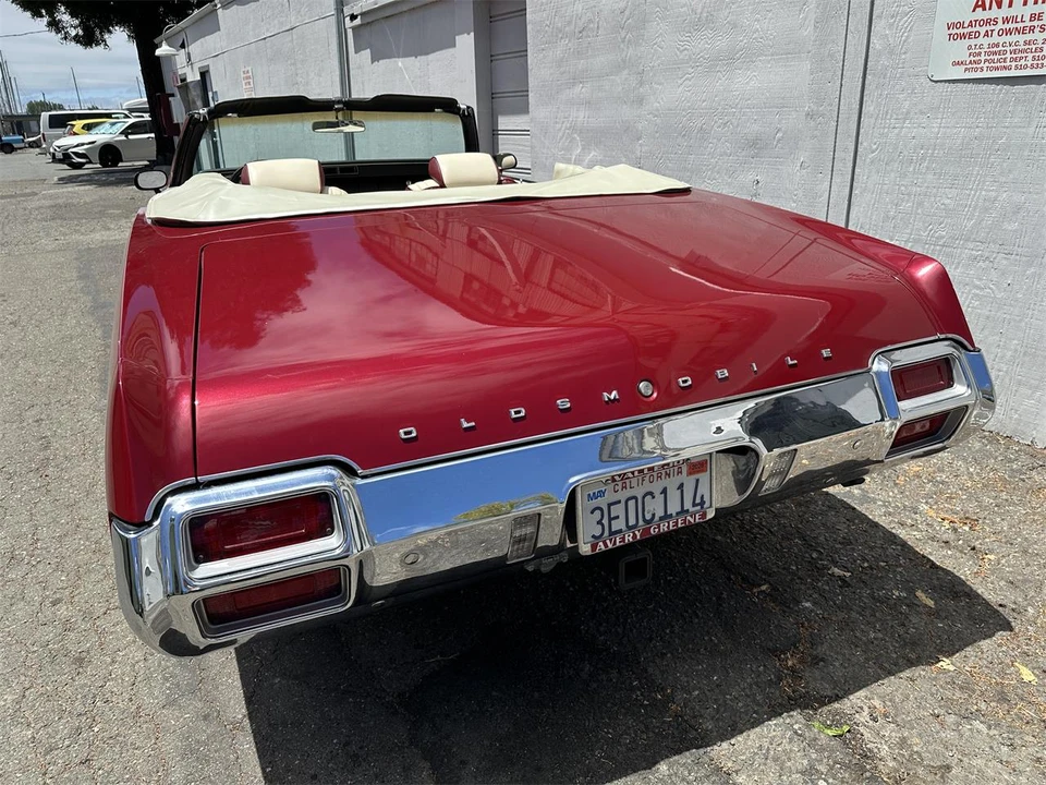 1971 Oldsmobile Cutlass Supreme - Image 28 of 31