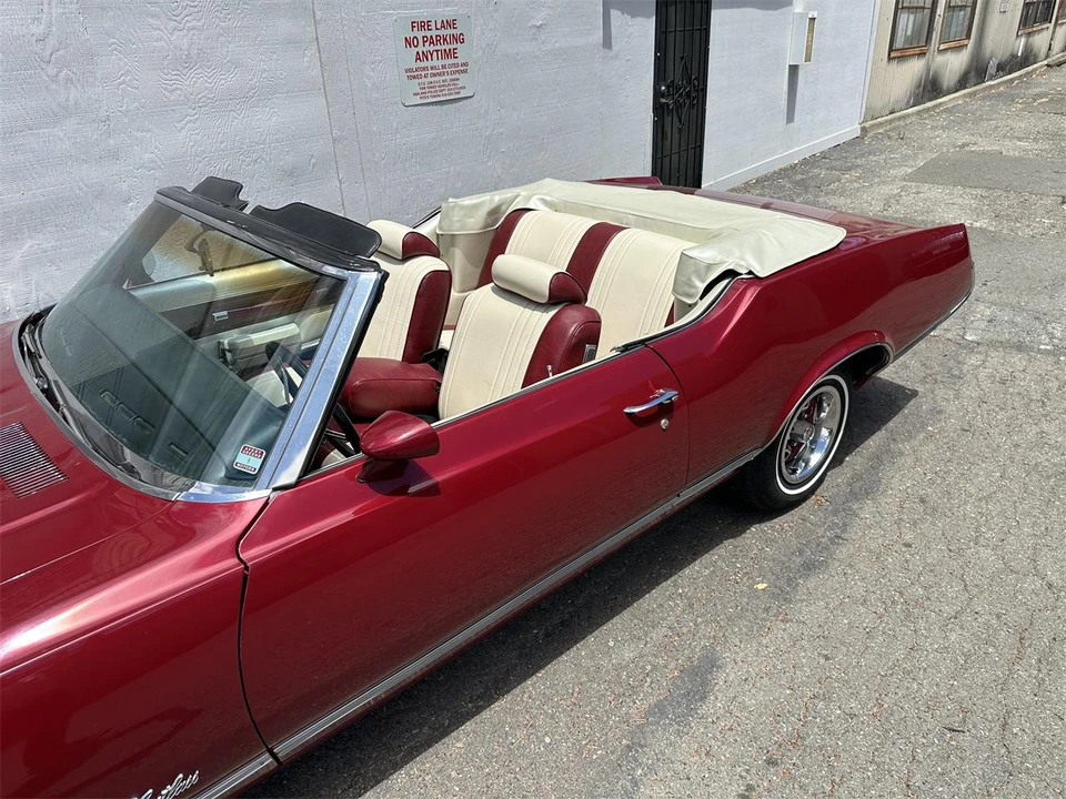 1971 Oldsmobile Cutlass Supreme - Image 15 of 31