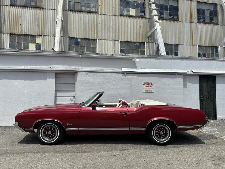 1971 Oldsmobile Cutlass Supreme - Image 12 of 31