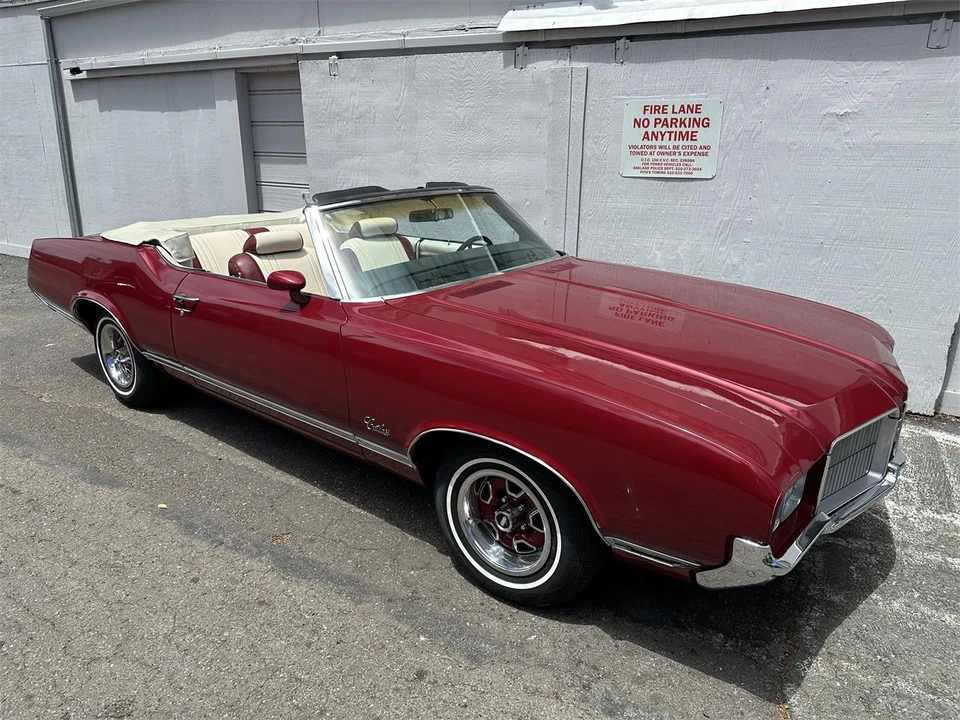 1971 Oldsmobile Cutlass Supreme - Image 7 of 31