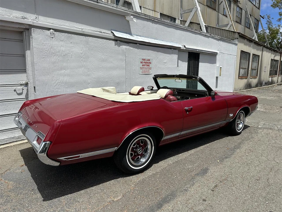 1971 Oldsmobile Cutlass Supreme - Image 8 of 31