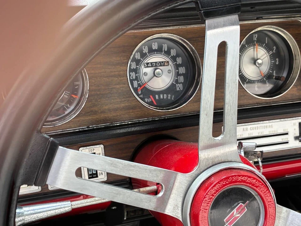 1971 Oldsmobile Cutlass Supreme - Image 18 of 29