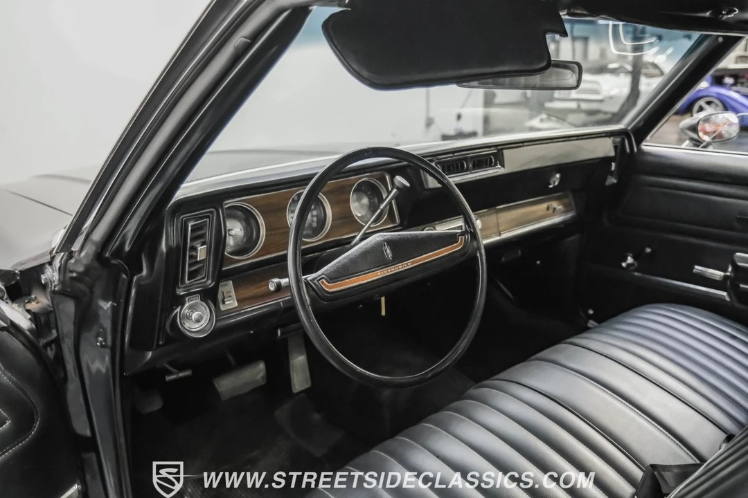 1971 Oldsmobile Cutlass Supreme - Image 5 of 12