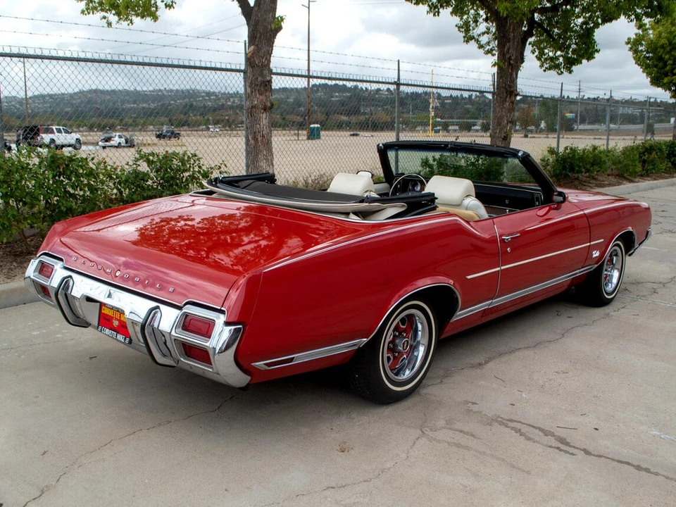 1971 Oldsmobile Cutlass Supreme - Image 17 of 21