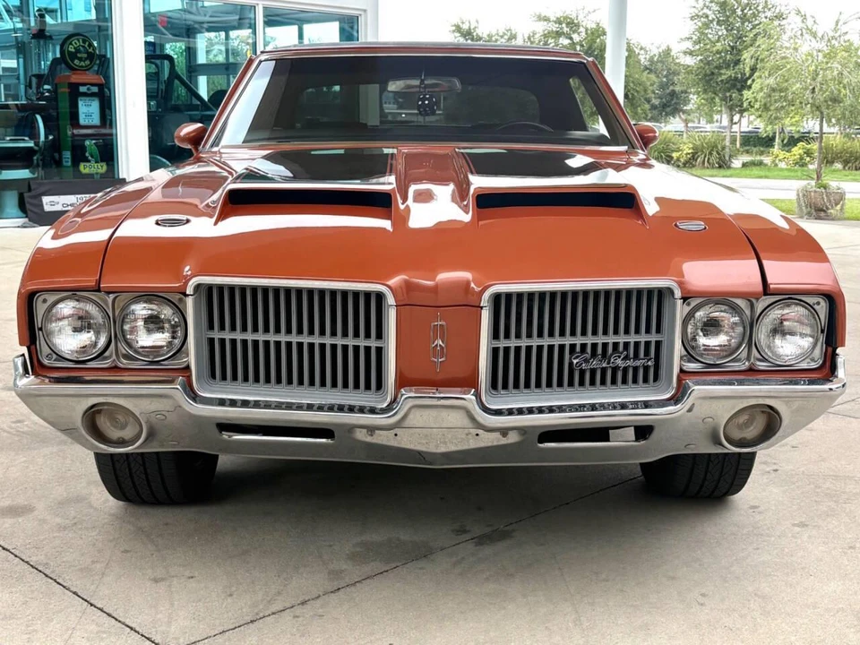 1971 Oldsmobile Cutlass Supreme - Image 2 of 31