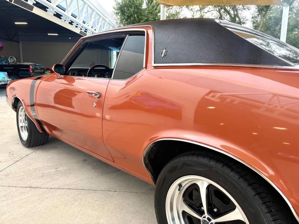1971 Oldsmobile Cutlass Supreme - Image 14 of 31