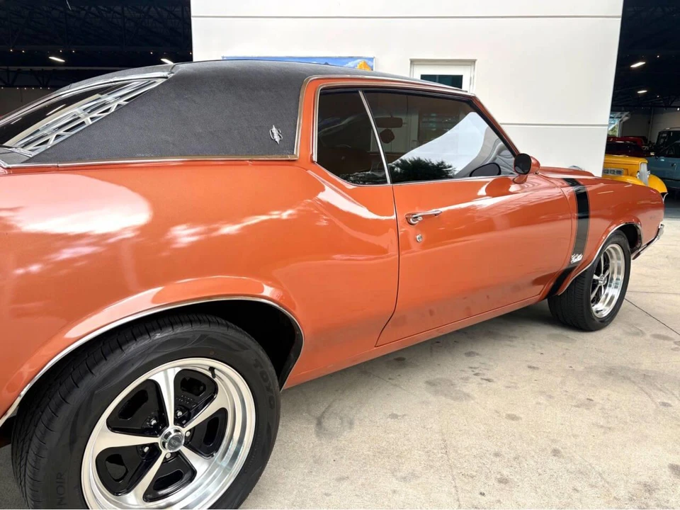 1971 Oldsmobile Cutlass Supreme - Image 21 of 31