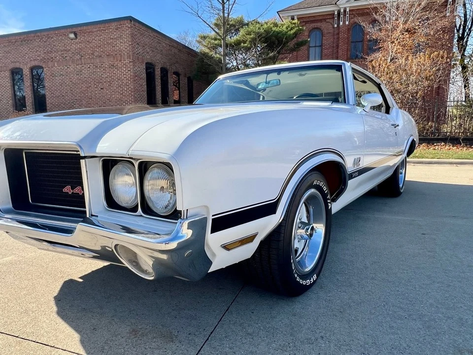 1971 Oldsmobile Cutlass Supreme - Image 15 of 21