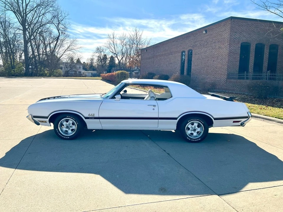 1971 Oldsmobile Cutlass Supreme - Image 8 of 21