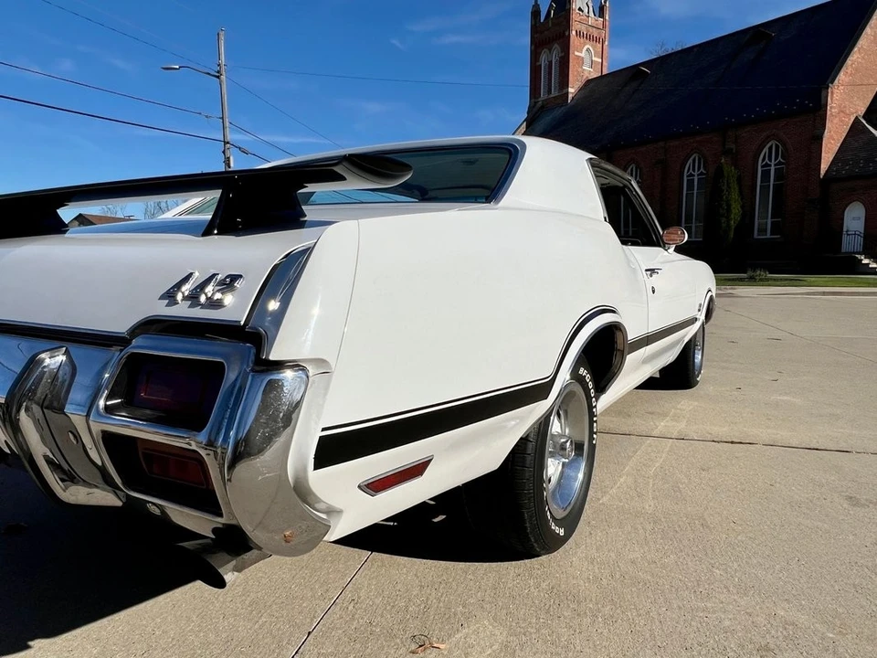 1971 Oldsmobile Cutlass Supreme - Image 19 of 21