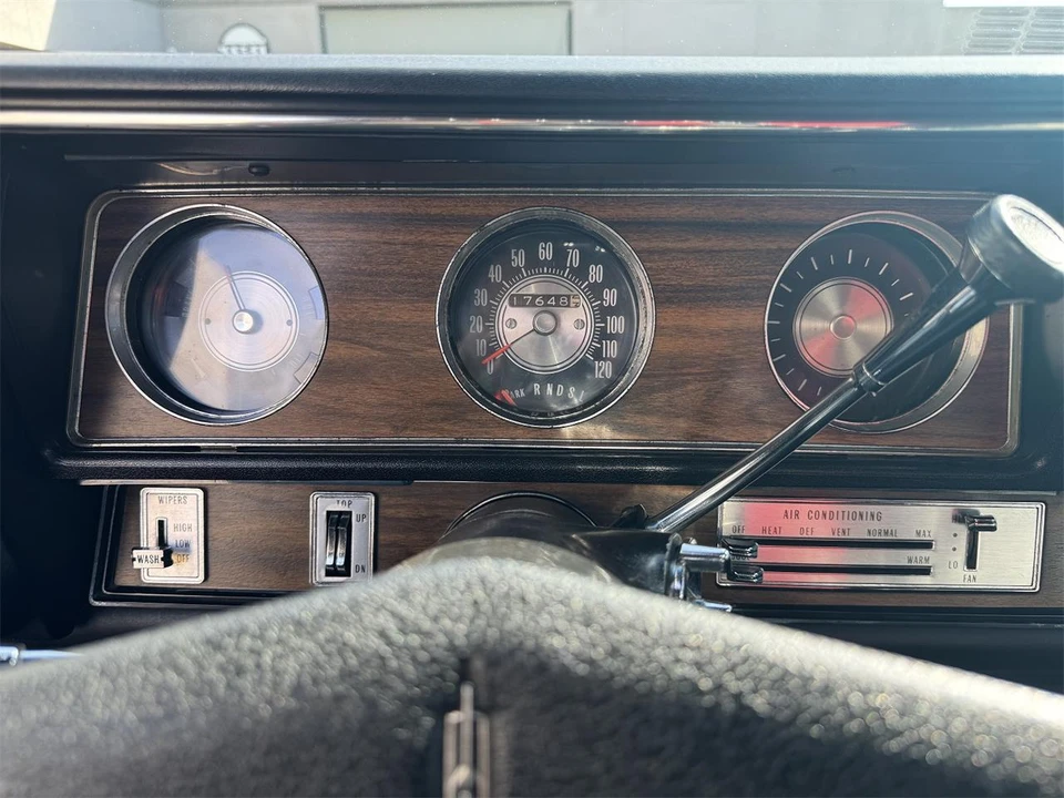 1971 Oldsmobile Cutlass Supreme - Image 28 of 31