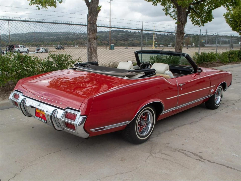 1971 Oldsmobile Cutlass Supreme - Image 17 of 31
