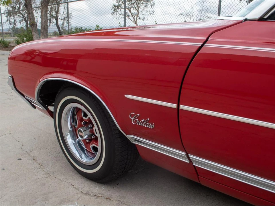 1971 Oldsmobile Cutlass Supreme - Image 12 of 31