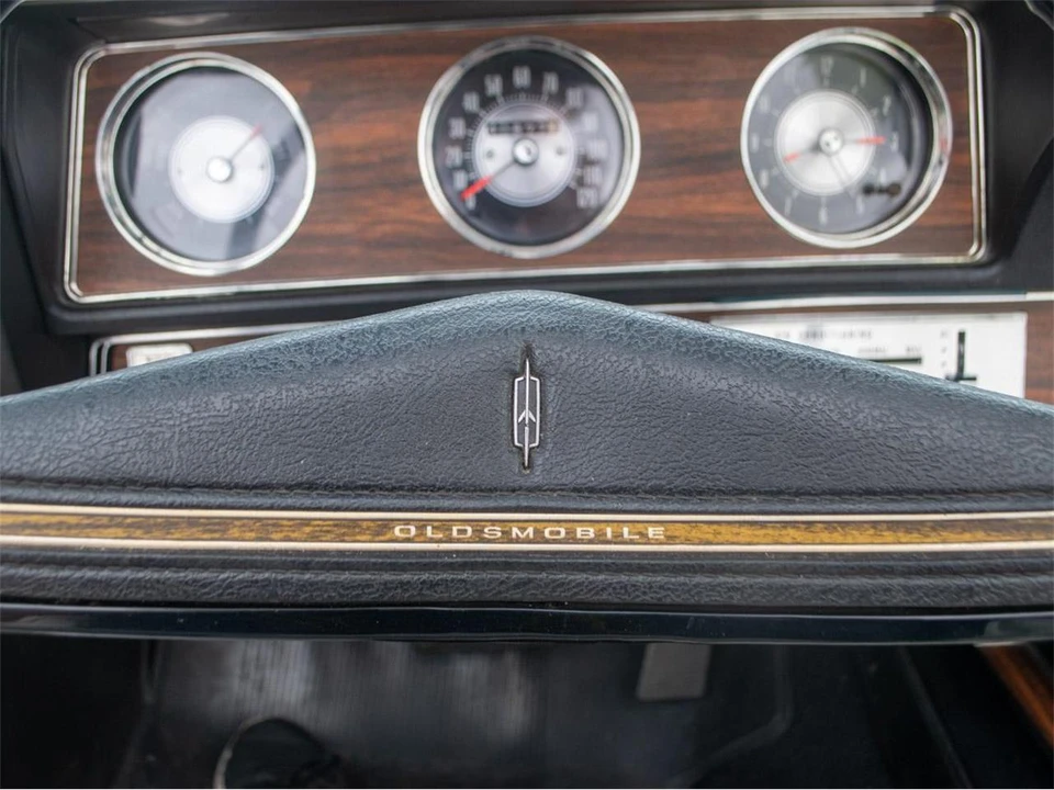 1971 Oldsmobile Cutlass Supreme - Image 25 of 31