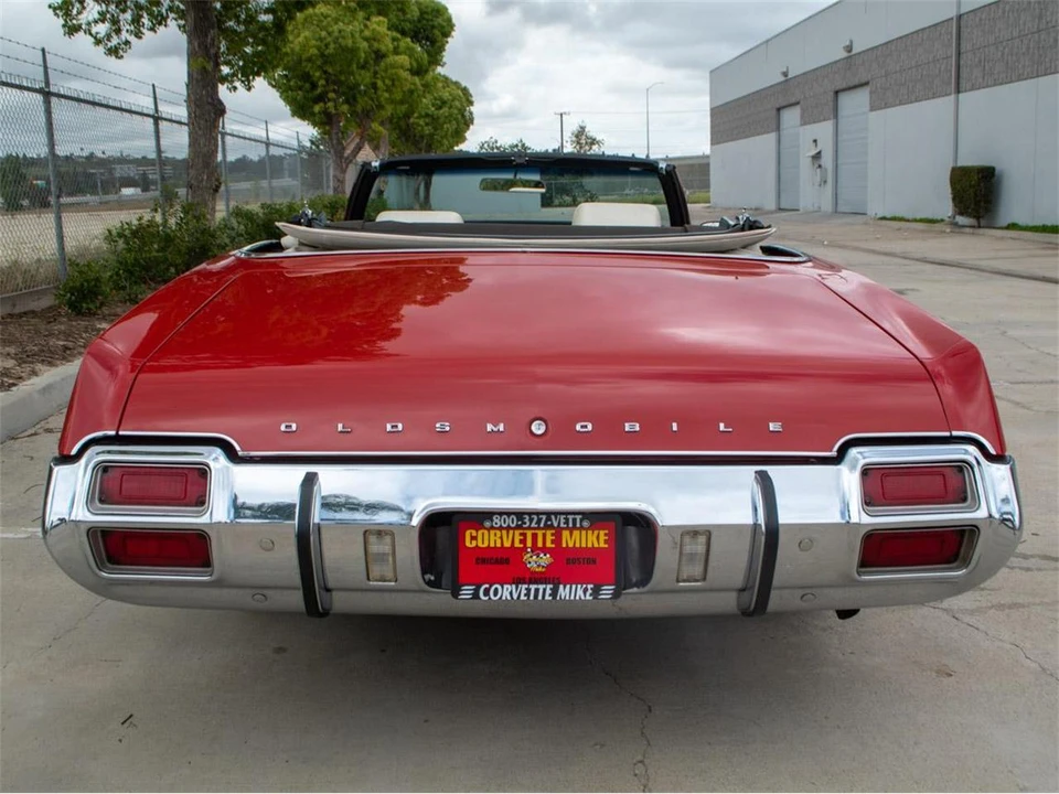 1971 Oldsmobile Cutlass Supreme - Image 13 of 31