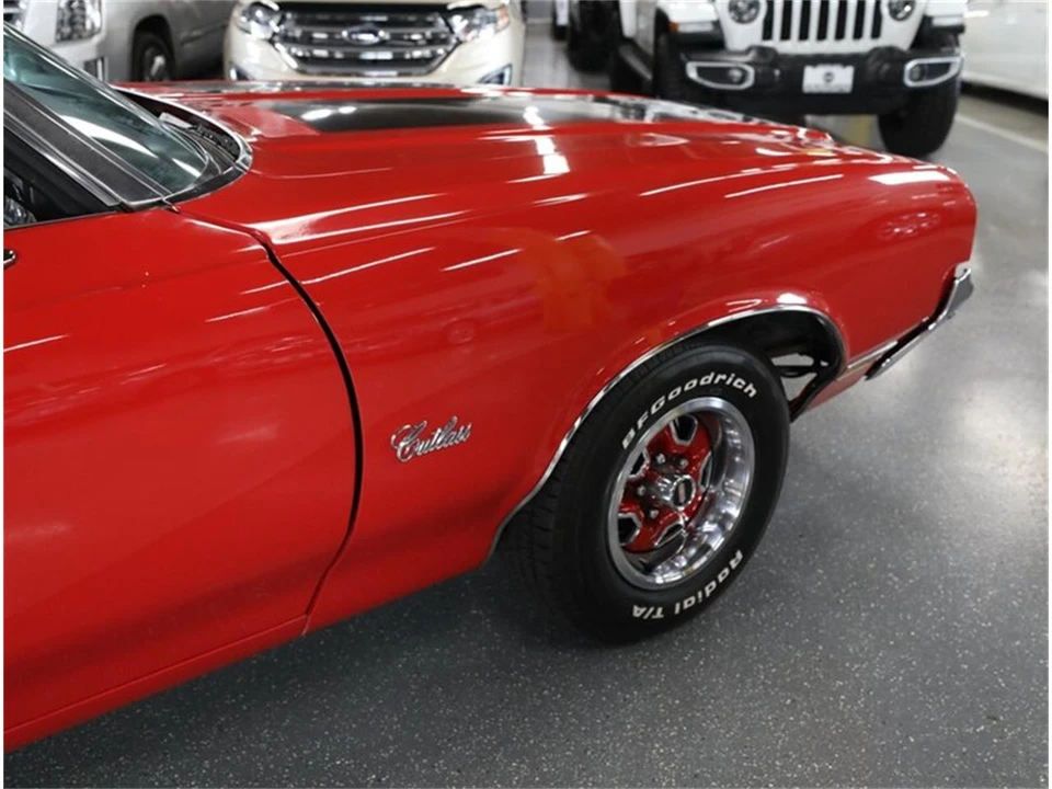 1971 Oldsmobile Cutlass Supreme - Image 12 of 31
