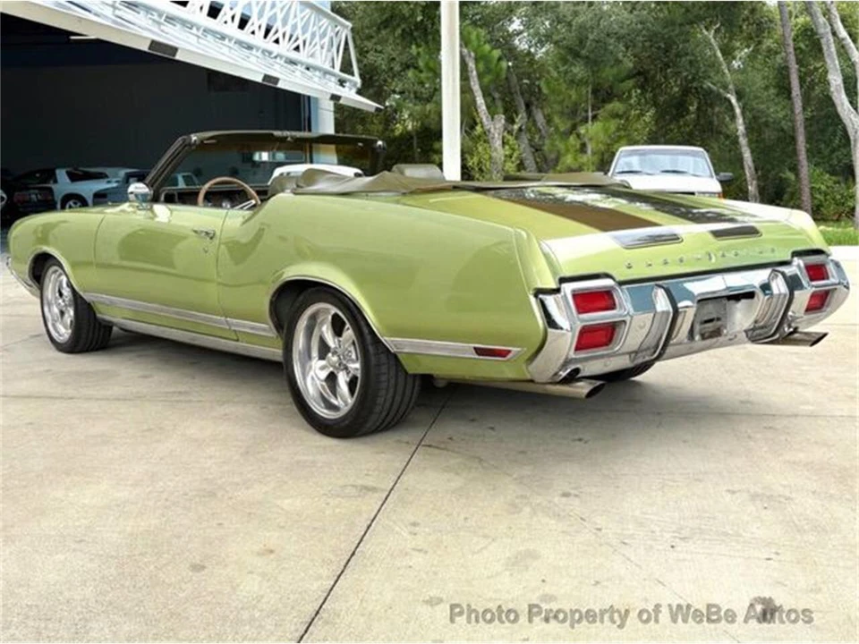 1971 Oldsmobile Cutlass Supreme - Image 9 of 10