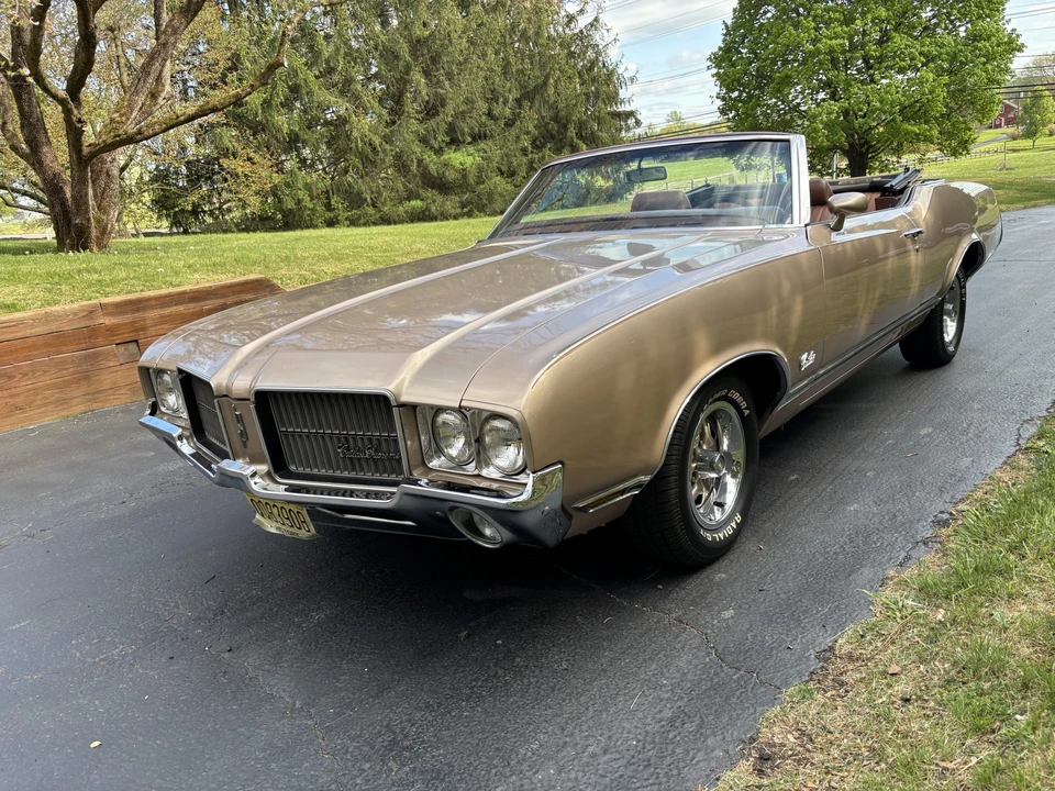 1971 Oldsmobile Cutlass Supreme - Image 2 of 31