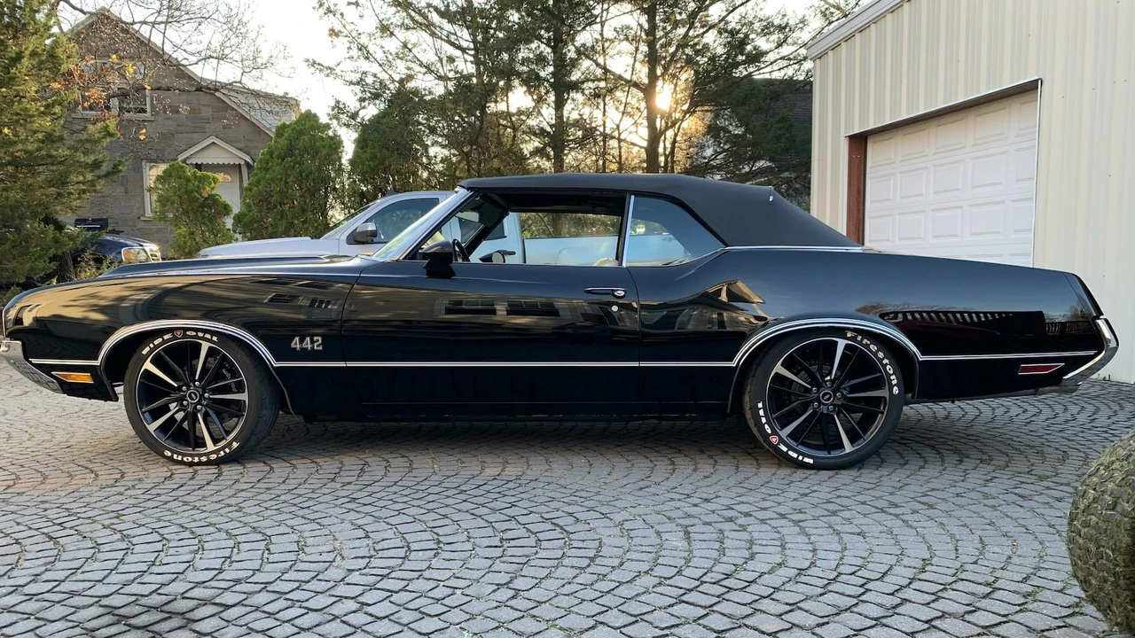 1971 Oldsmobile Cutlass Supreme - Image 7 of 8