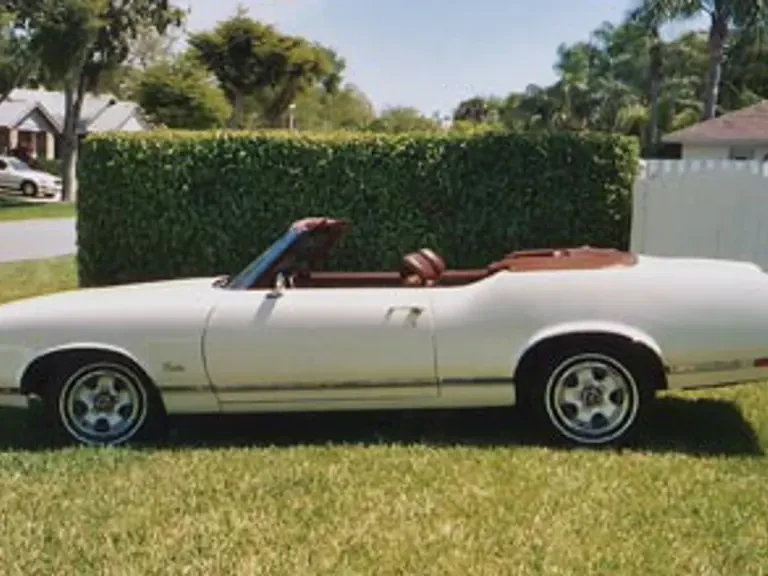 1971 Oldsmobile Cutlass Supreme - Image 4 of 5