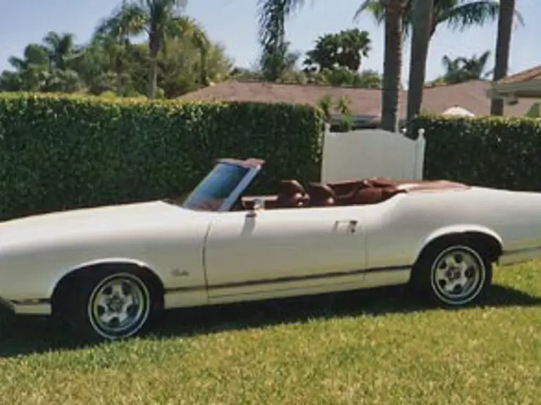1971 Oldsmobile Cutlass Supreme - Image 2 of 5