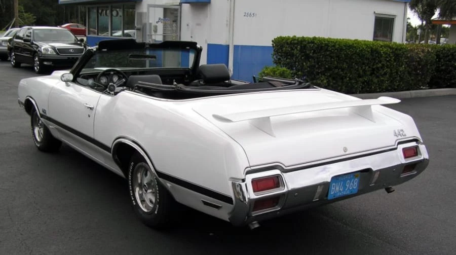 1971 Oldsmobile Cutlass Supreme - Image 7 of 8