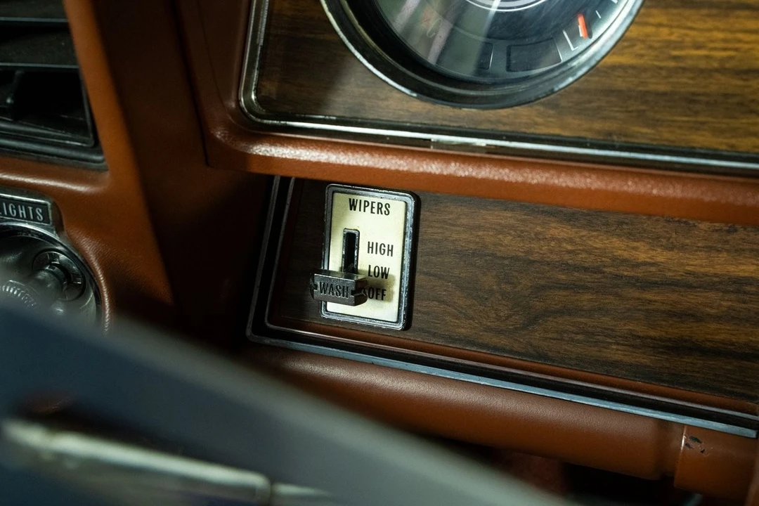 1971 Oldsmobile Cutlass 3rd Gen - Image 28 of 31