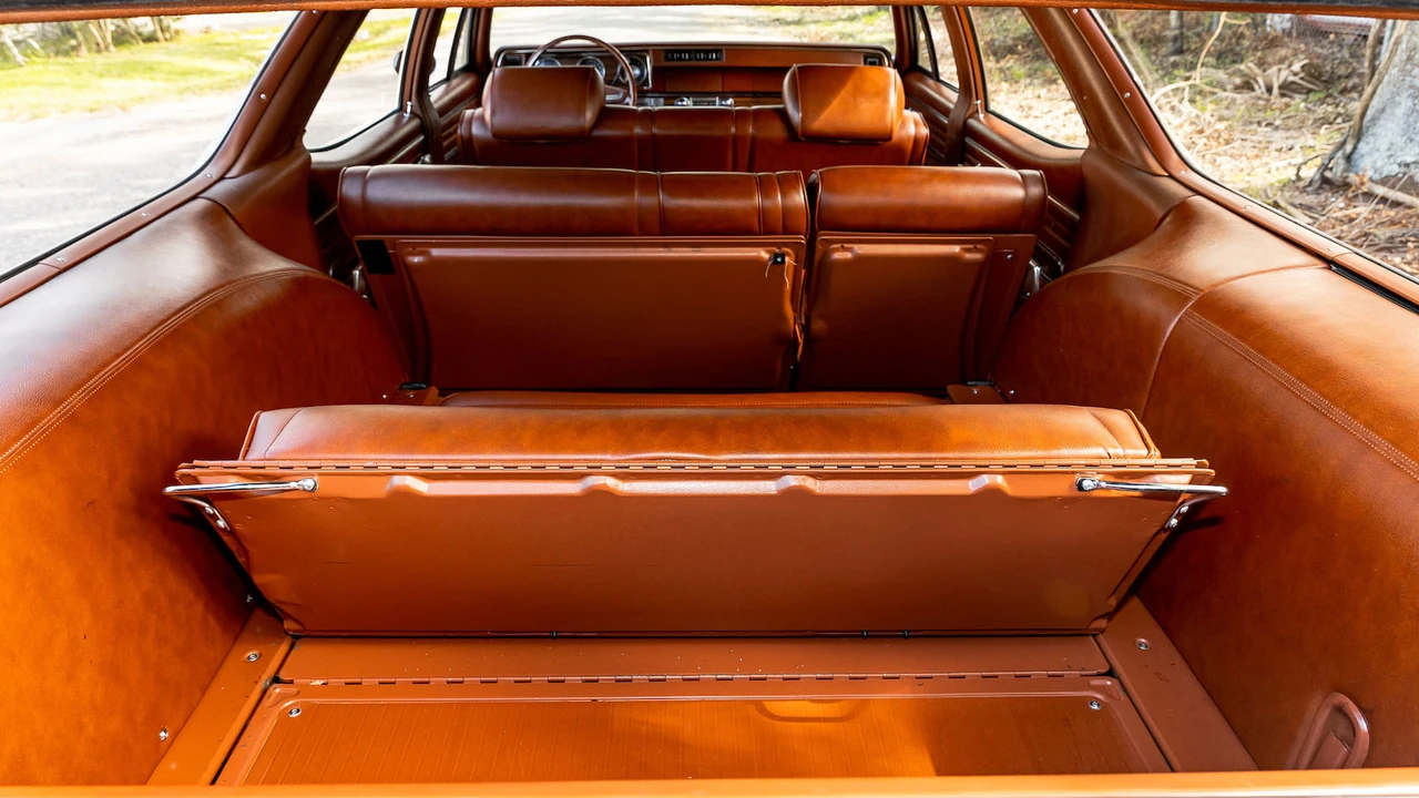1971 Oldsmobile Vista Cruiser - Image 9 of 31