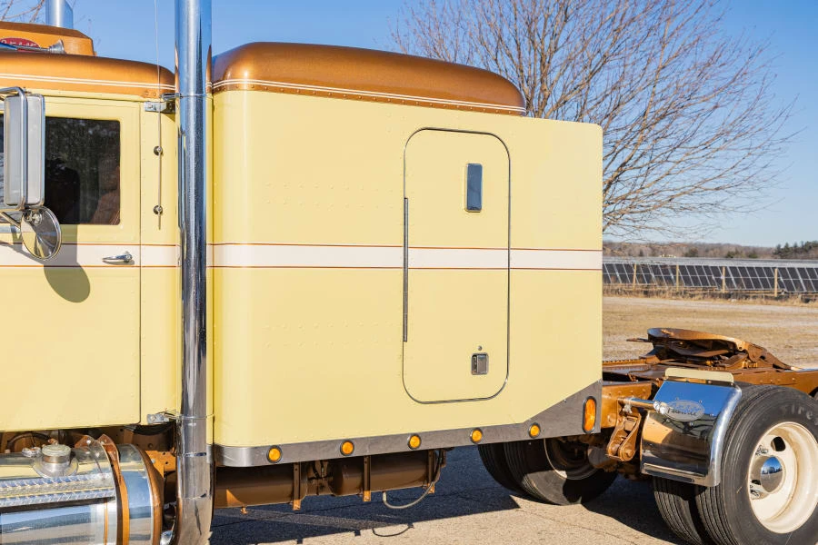 1971 Peterbilt - Image 25 of 31
