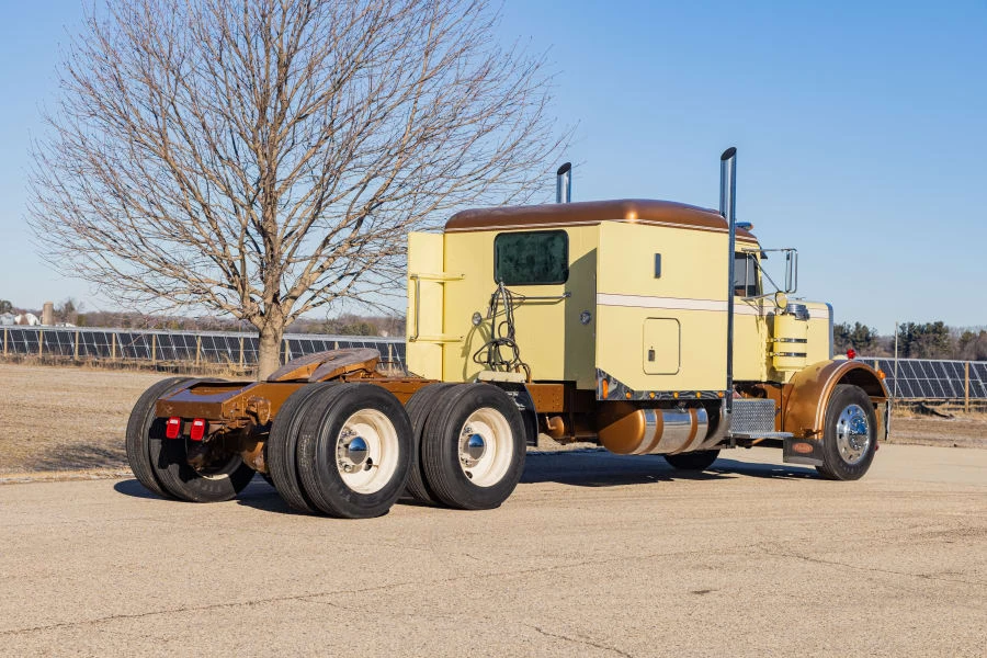 1971 Peterbilt - Image 3 of 31