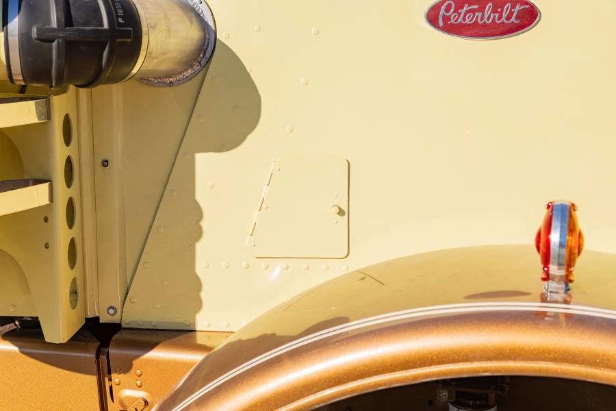 1971 Peterbilt - Image 21 of 31