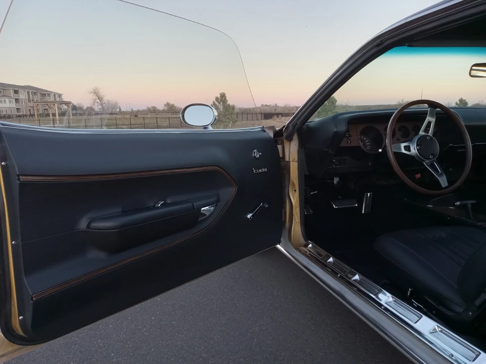 1971 Plymouth 'Cuda 3rd Gen Coupe - Image 15 of 21