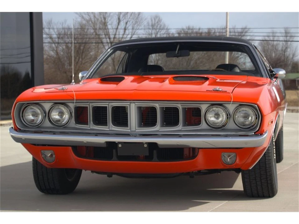 1971 Plymouth 'Cuda 3rd Gen Coupe - Image 11 of 25