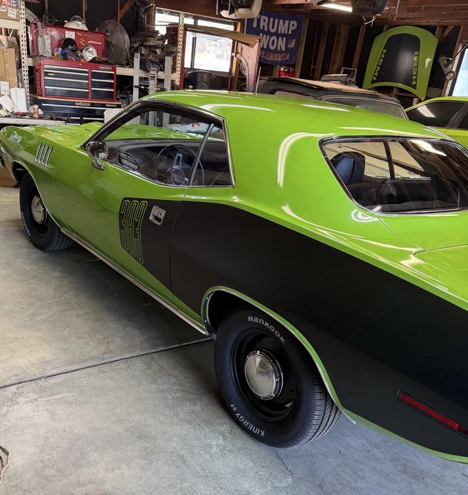 1971 Plymouth 'Cuda 3rd Gen Coupe - Image 25 of 31
