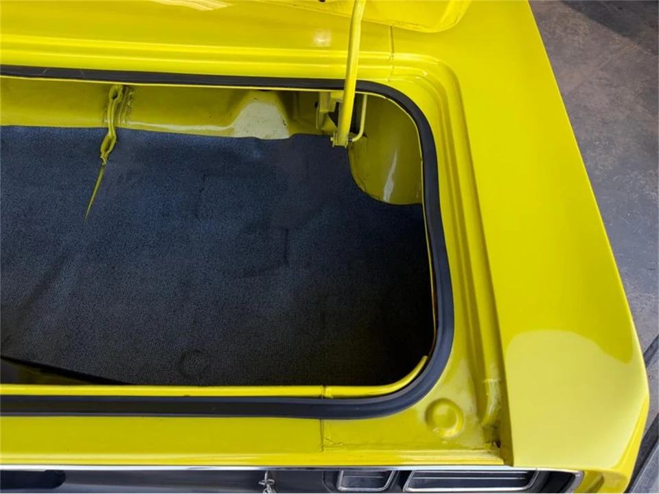1971 Plymouth 'Cuda 3rd Gen Coupe - Image 29 of 31