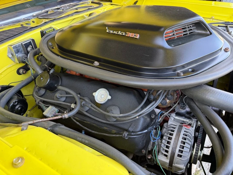 1971 Plymouth 'Cuda 3rd Gen Coupe - Image 24 of 31