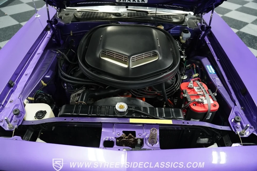 1971 Plymouth 'Cuda 3rd Gen Coupe - Image 4 of 12