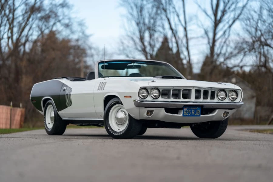 1971 Plymouth Hemi 'Cuda 3rd Gen Convertible - Image 19 of 31