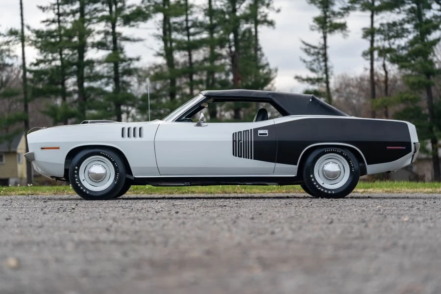 1971 Plymouth Hemi 'Cuda 3rd Gen Convertible - Image 20 of 31