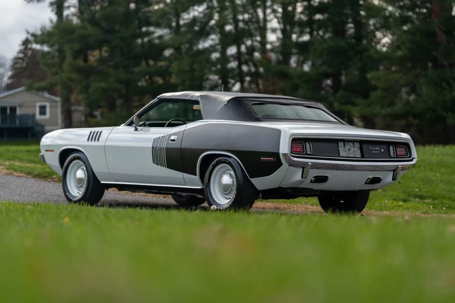 1971 Plymouth Hemi 'Cuda 3rd Gen Convertible - Image 30 of 31