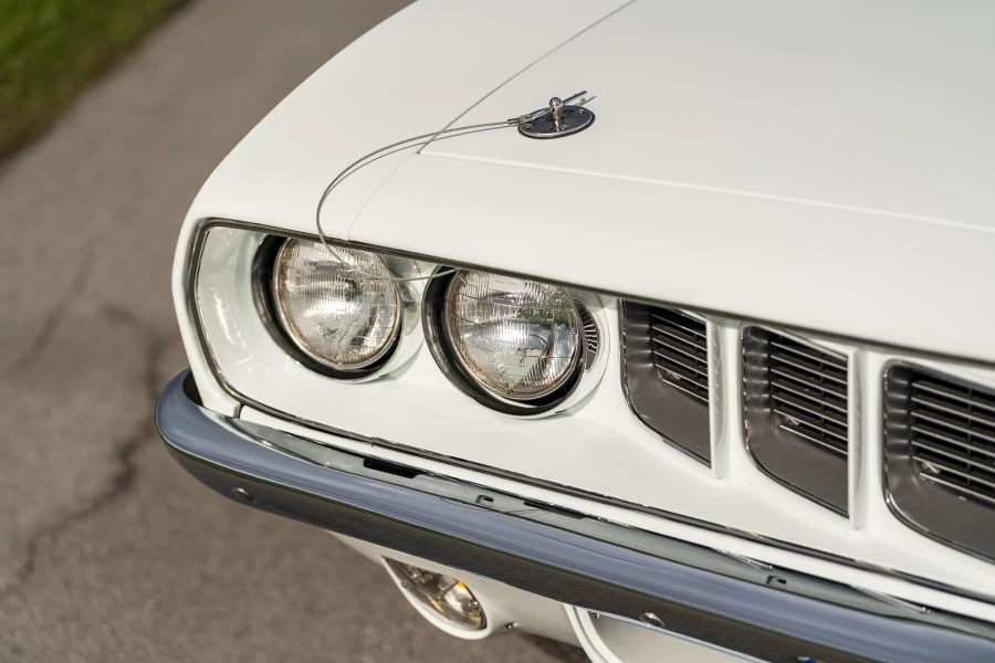 1971 Plymouth Hemi 'Cuda 3rd Gen Convertible - Image 16 of 31