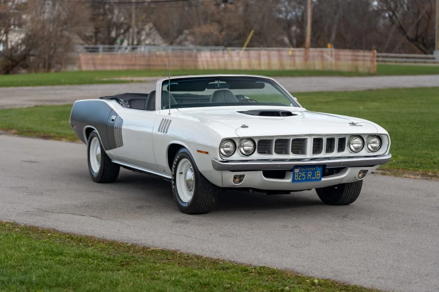 1971 Plymouth Hemi 'Cuda 3rd Gen Convertible - Image 11 of 31