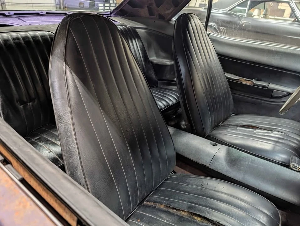1971 Plymouth 'Cuda 3rd Gen Coupe - Image 11 of 18