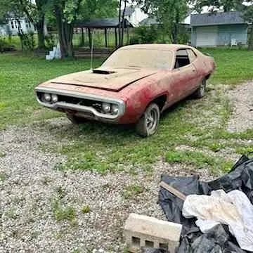 1971 Plymouth Road Runner V-Code Six Pack