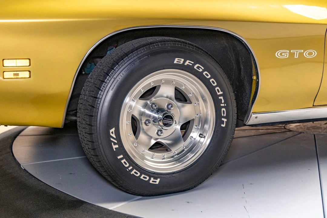1971 Pontiac GTO 2nd Gen - Image 17 of 24